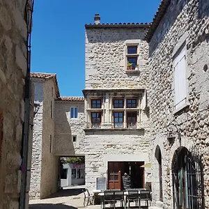  Appartement Dans Le Centre Historique De